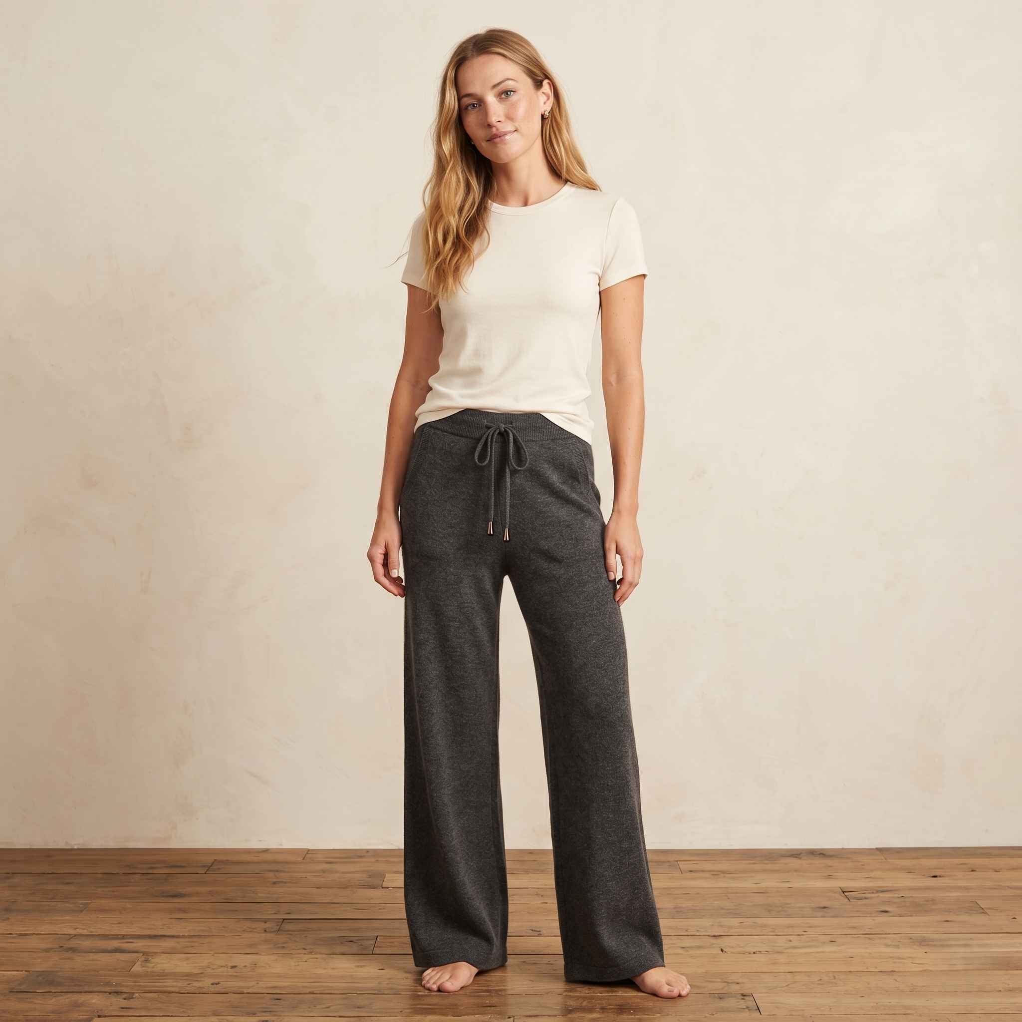 The Zenith Natural Sweatpant Undyed Himalayan Cashmere For Women - Dark Grey Melange