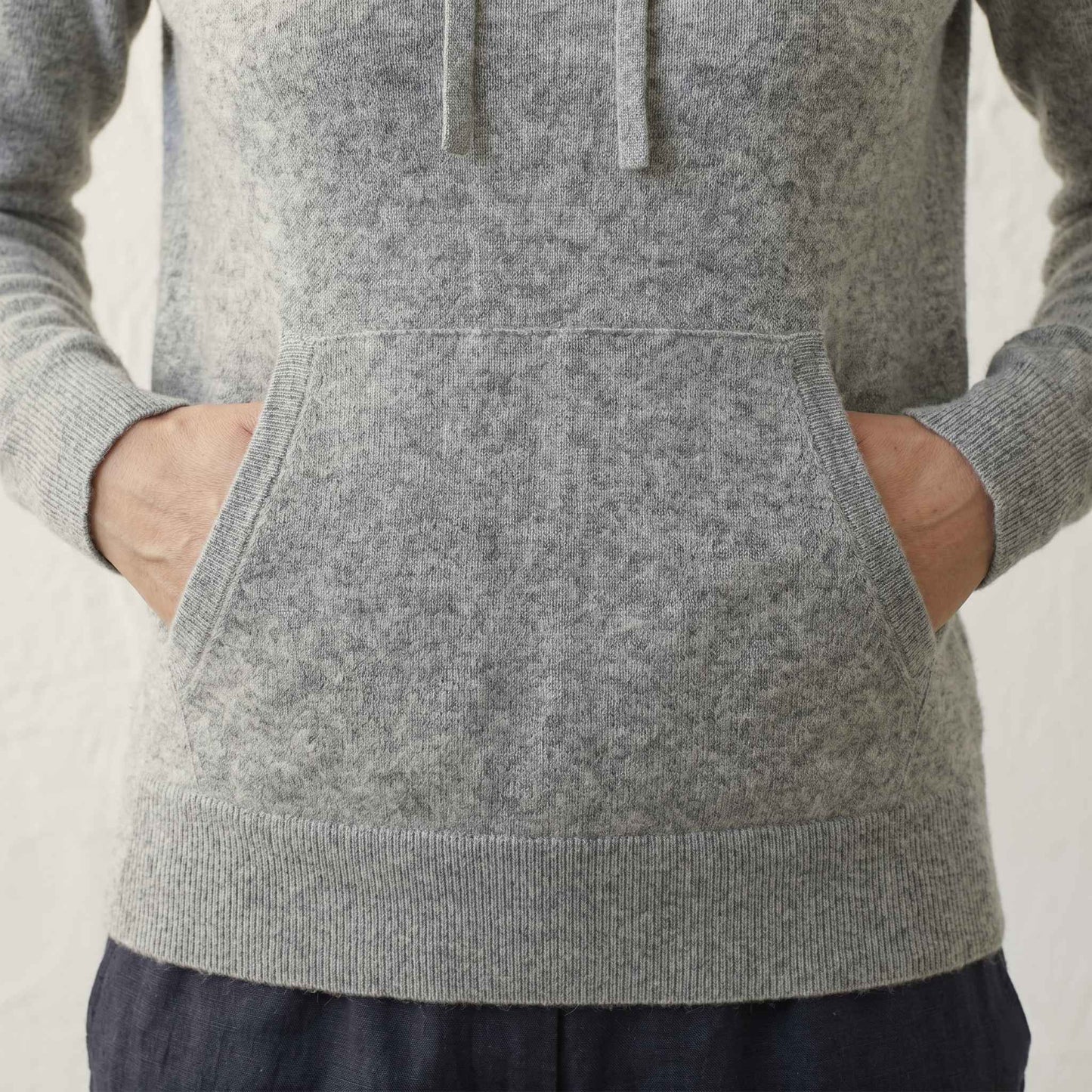 100% Undyed Cashmere Women's Hoodie — Chemical-Free Natural Chyangra Cashmere