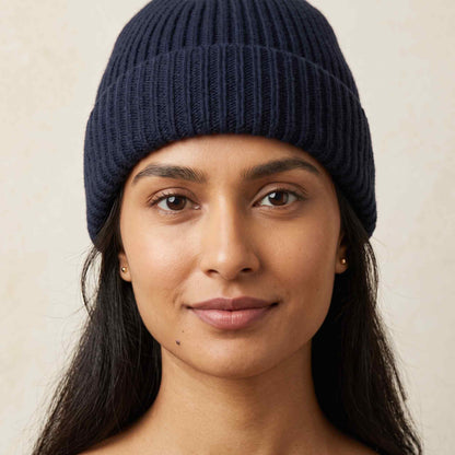 Women's hand-knit cashmere beanie in Midnight Navy - view 4