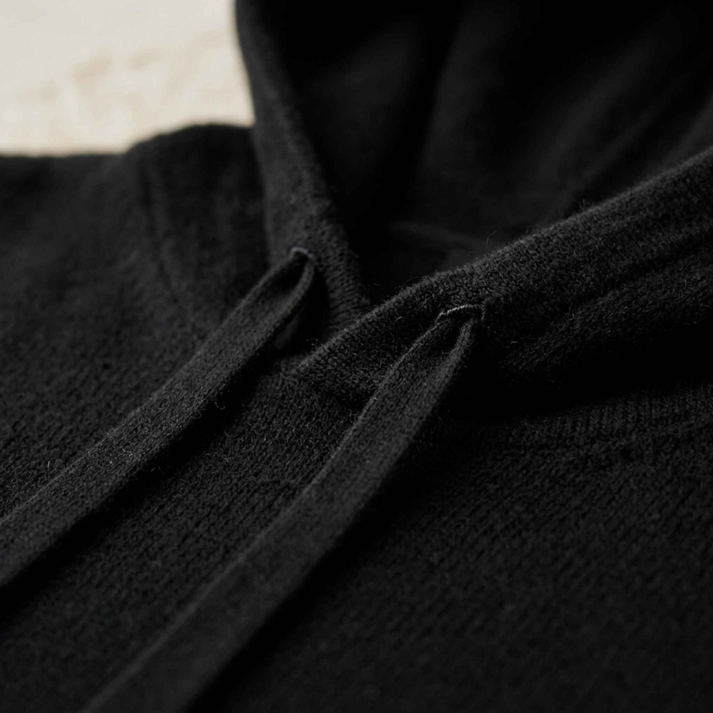 100% Cashmere Women's Pullover Hoodie — 2-Ply 16-Micron Himalayan Cashmere
