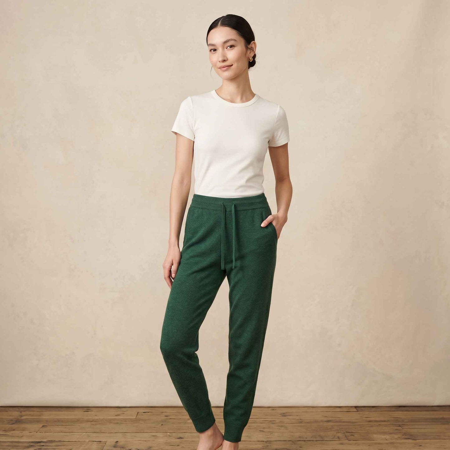 The Zenith Himalayan Cashmere Jogger For Women - Pine