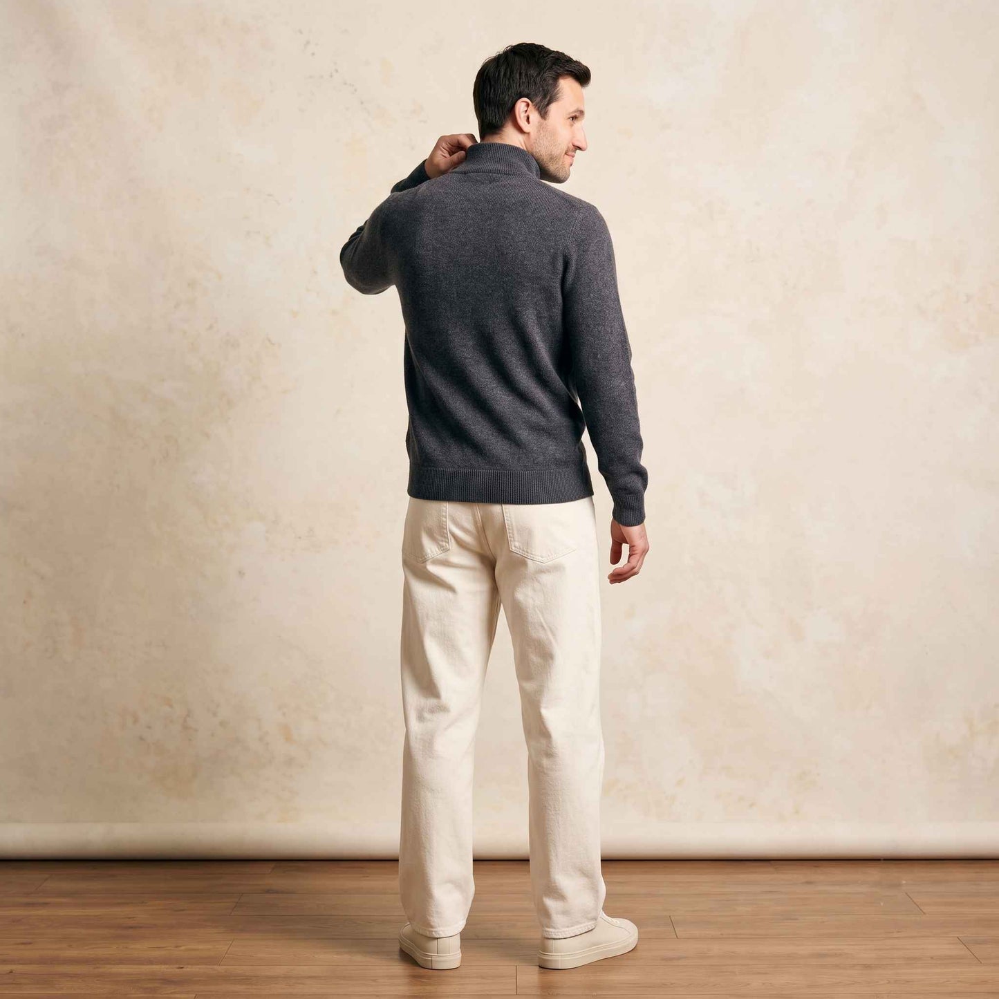 Men's undyed cashmere quarter-zip sweater, Executive in Dark Grey Melange - view 2