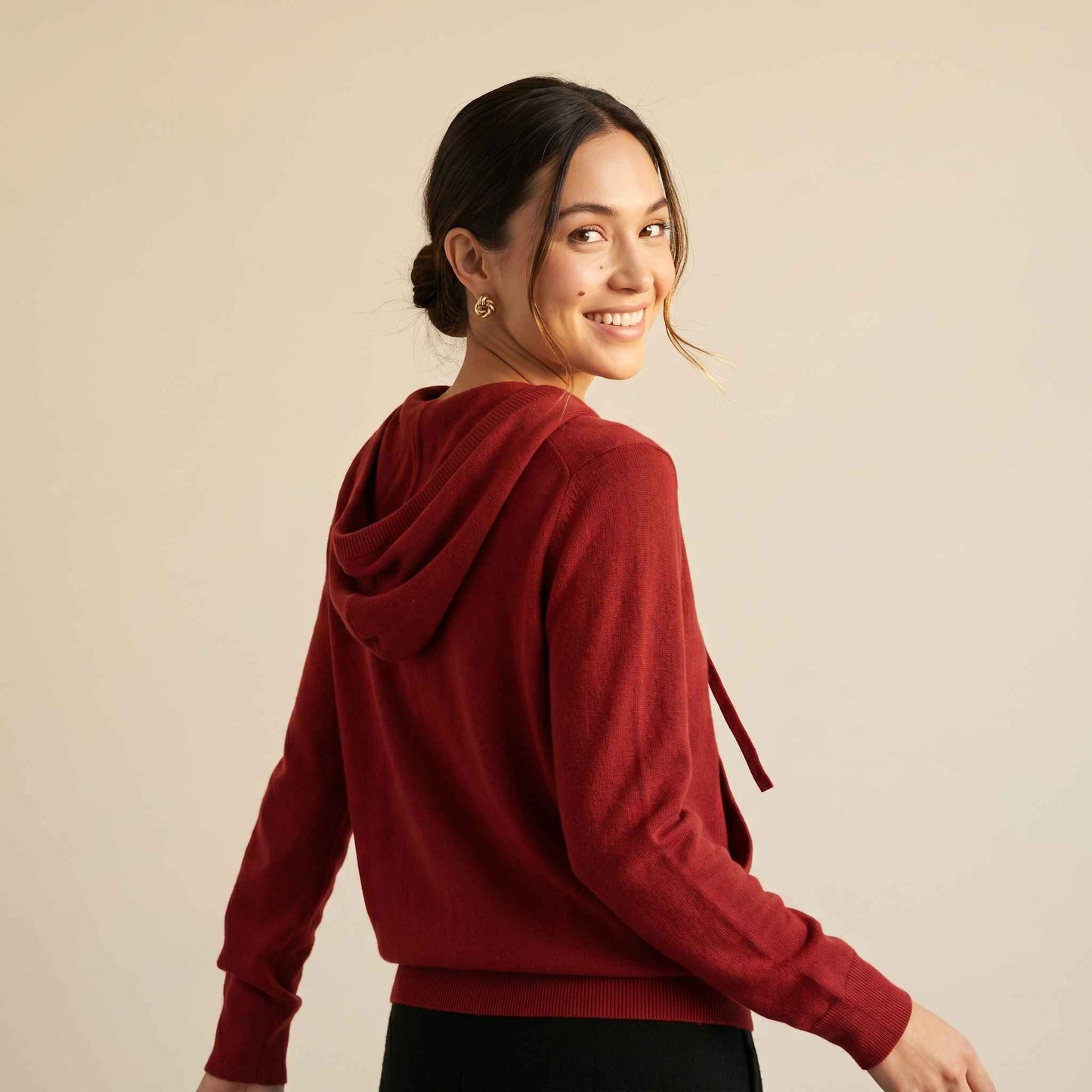 100% Cashmere Women's Pullover Hoodie — 2-Ply 16-Micron Himalayan Cashmere