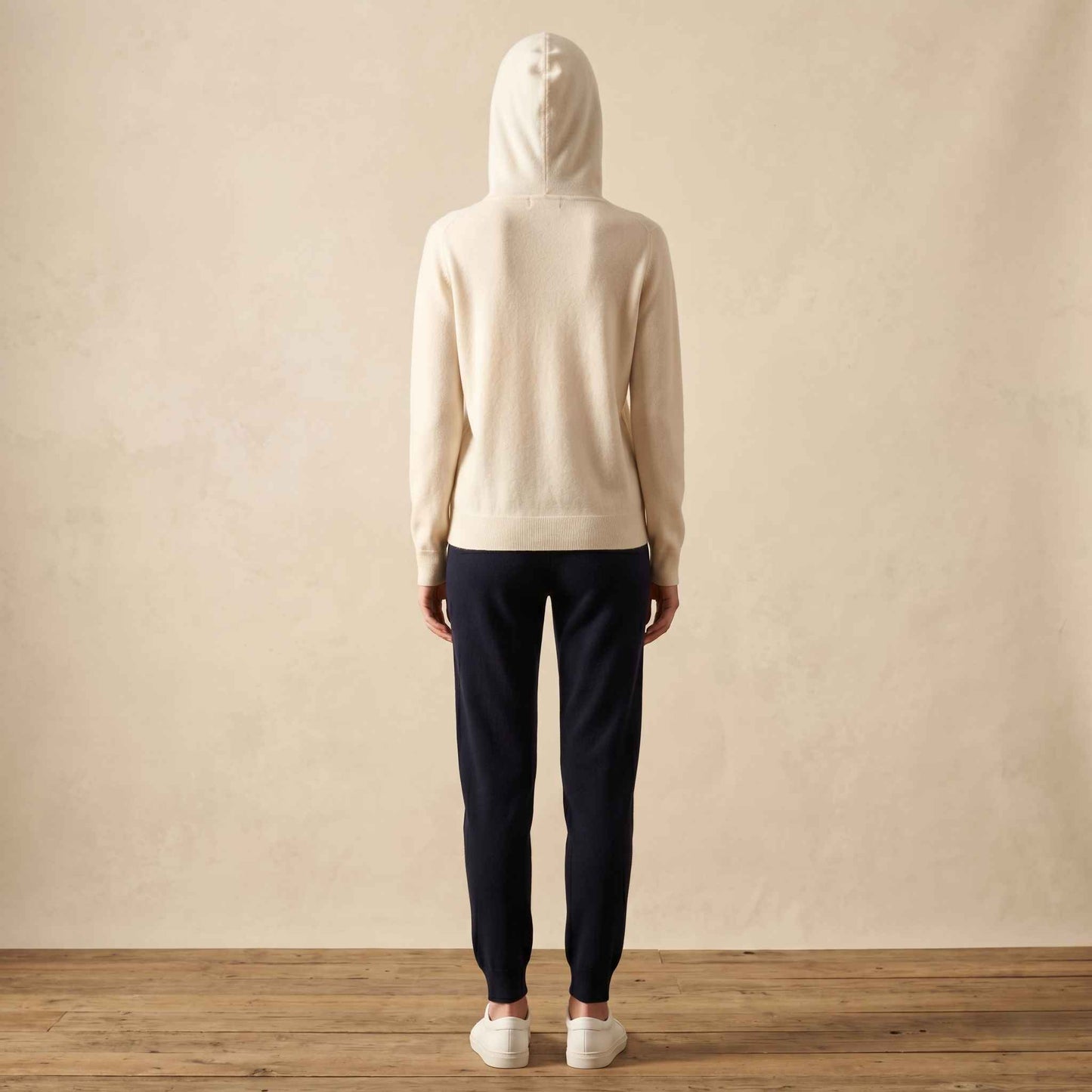 100% Cashmere Women's Pullover Hoodie — 2-Ply 16-Micron Himalayan Cashmere