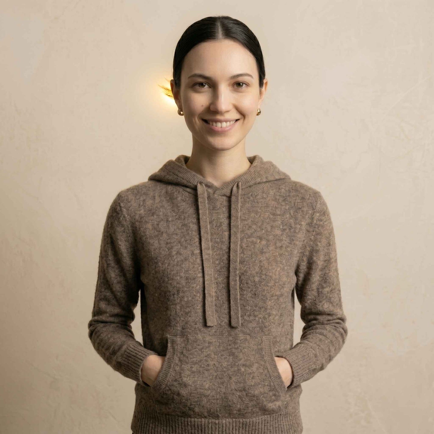 100% Undyed Cashmere Women's Hoodie — Chemical-Free Natural Chyangra Cashmere