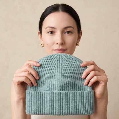 Women's hand-knit cashmere beanie in Heathered Jade - view 5