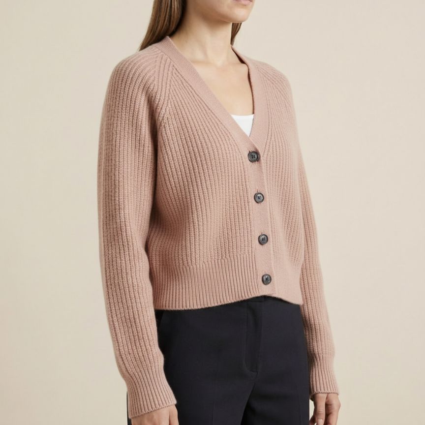 The Lhotse V-Neck Cardigan Chunky Knit Himalayan Cashmere For Women
