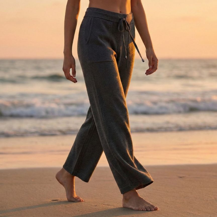 The Zenith Natural Sweatpant Undyed Himalayan Cashmere For Women