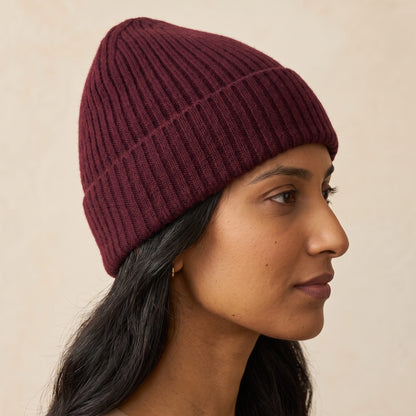 WRWR Women's Cashmere Beanie - Haven Ribbed Wine Red 4