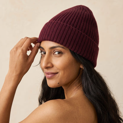 WRWR Women's Cashmere Beanie - Haven Ribbed Wine Red 5