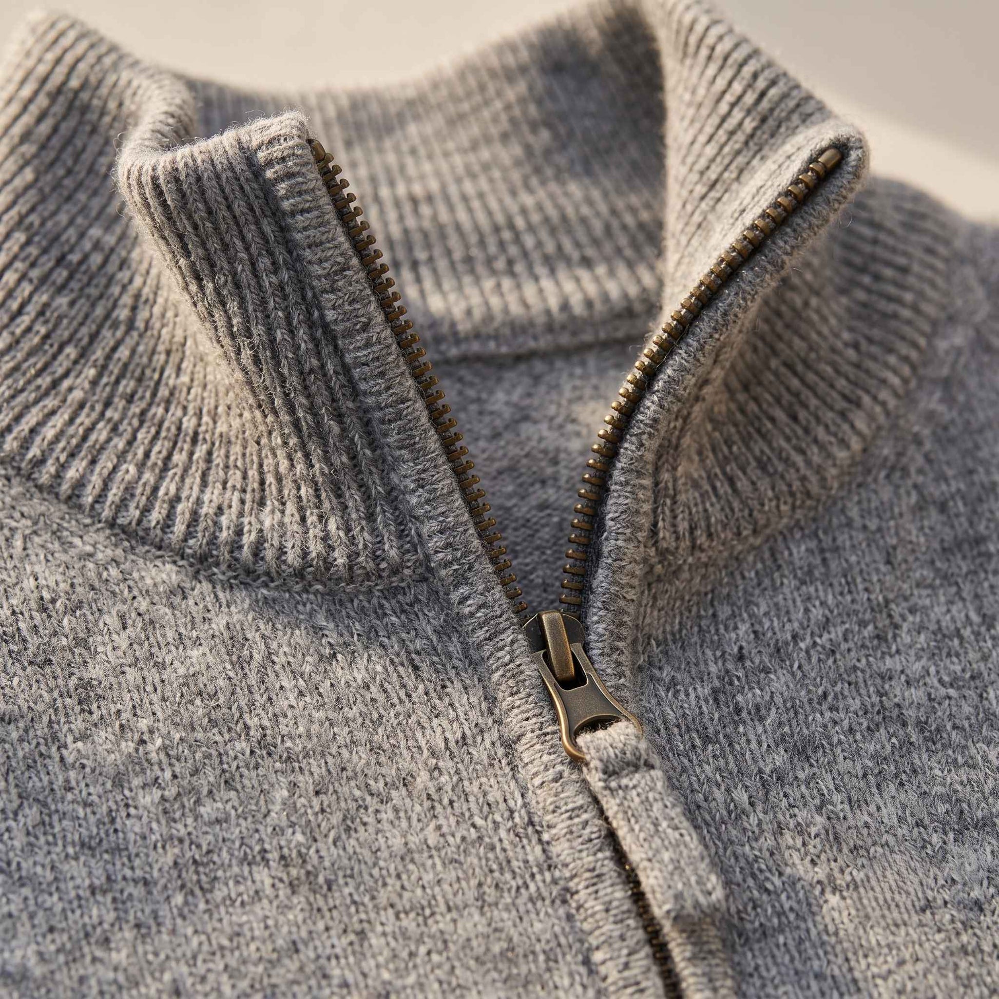 Men's undyed cashmere quarter-zip sweater, Executive in Mid Grey Melange - view 3