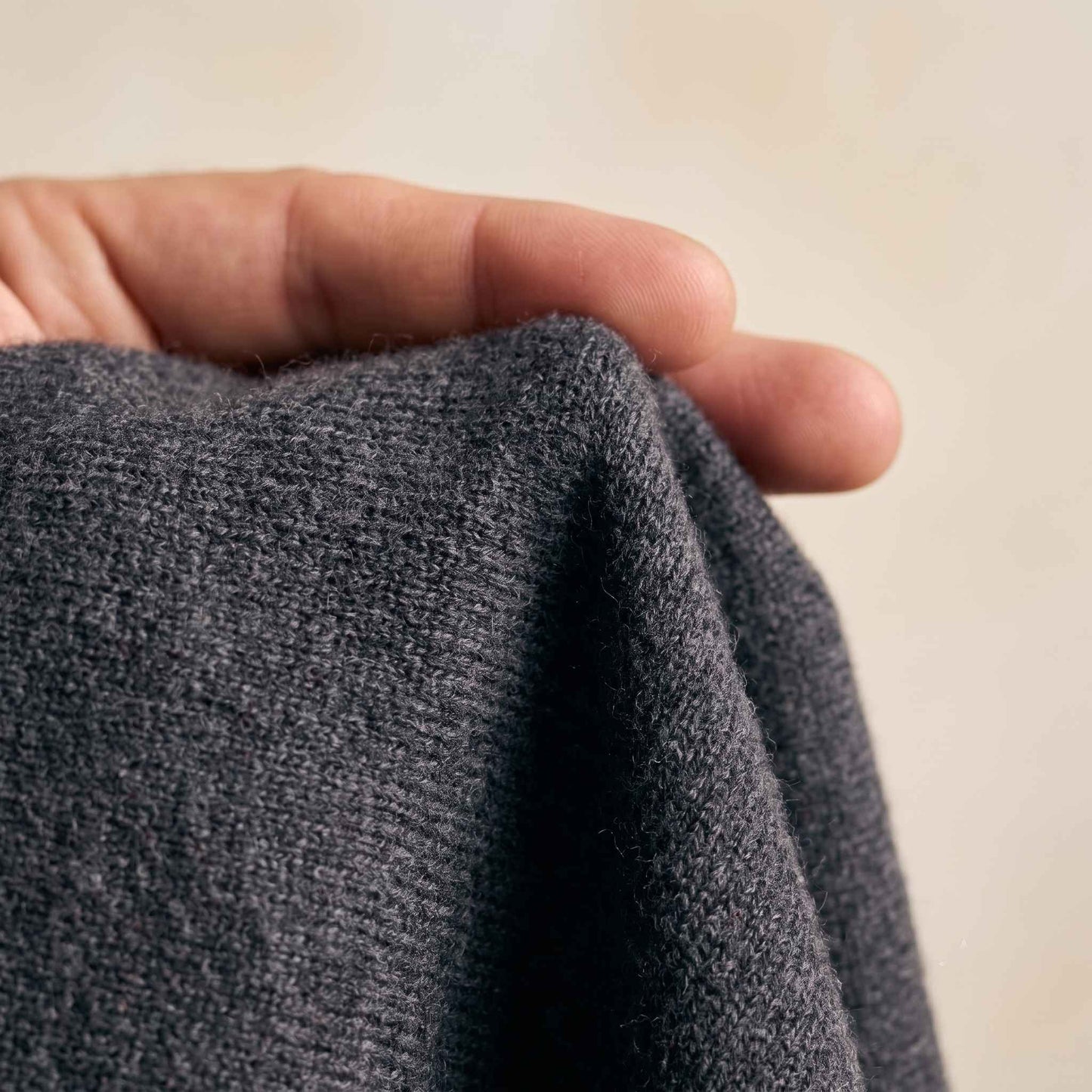 Men's undyed cashmere quarter-zip sweater, Executive in Dark Grey Melange - view 3