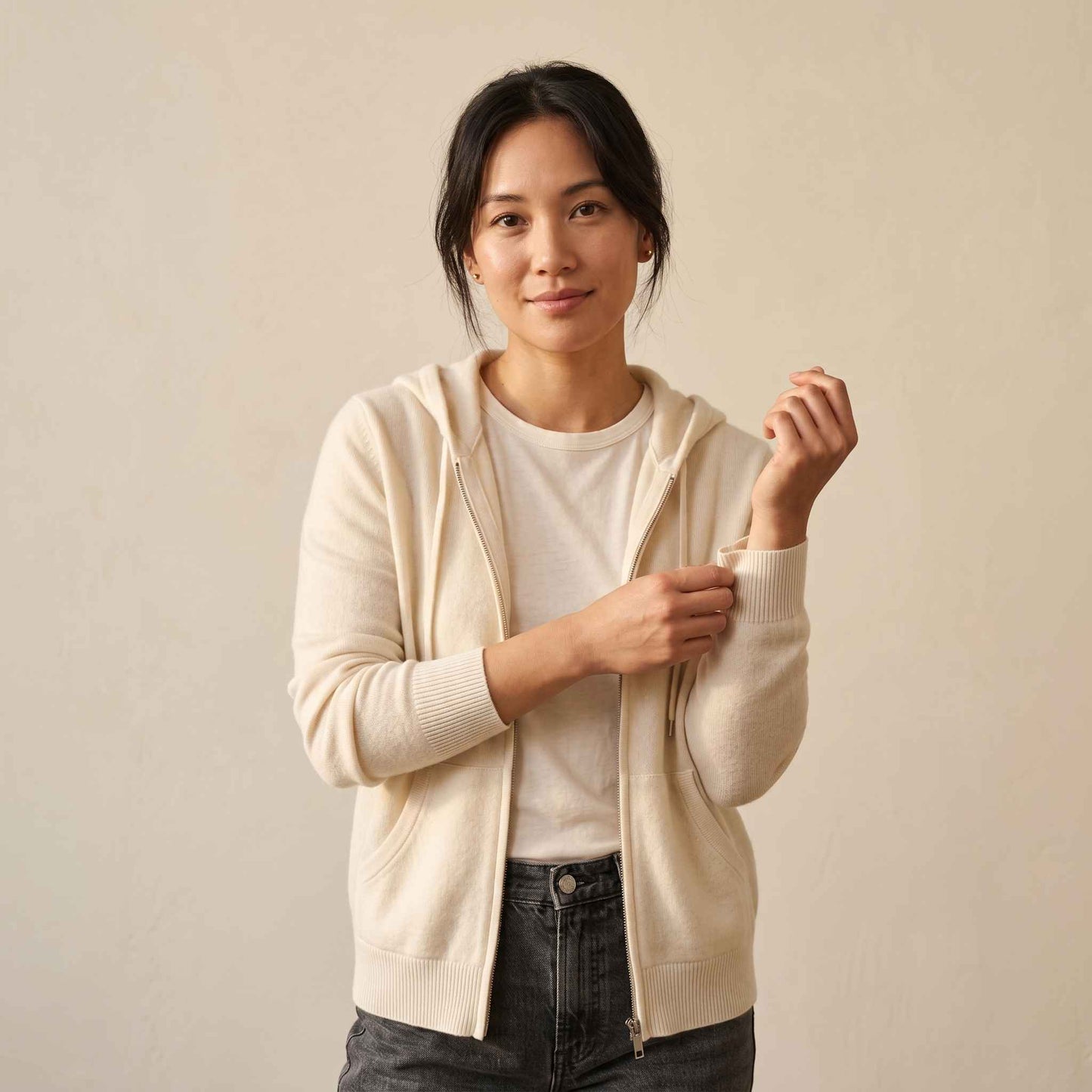 100% Cashmere Women's Zip Hoodie — 12-Gauge 2-Ply 16-Micron Himalayan Cashmere