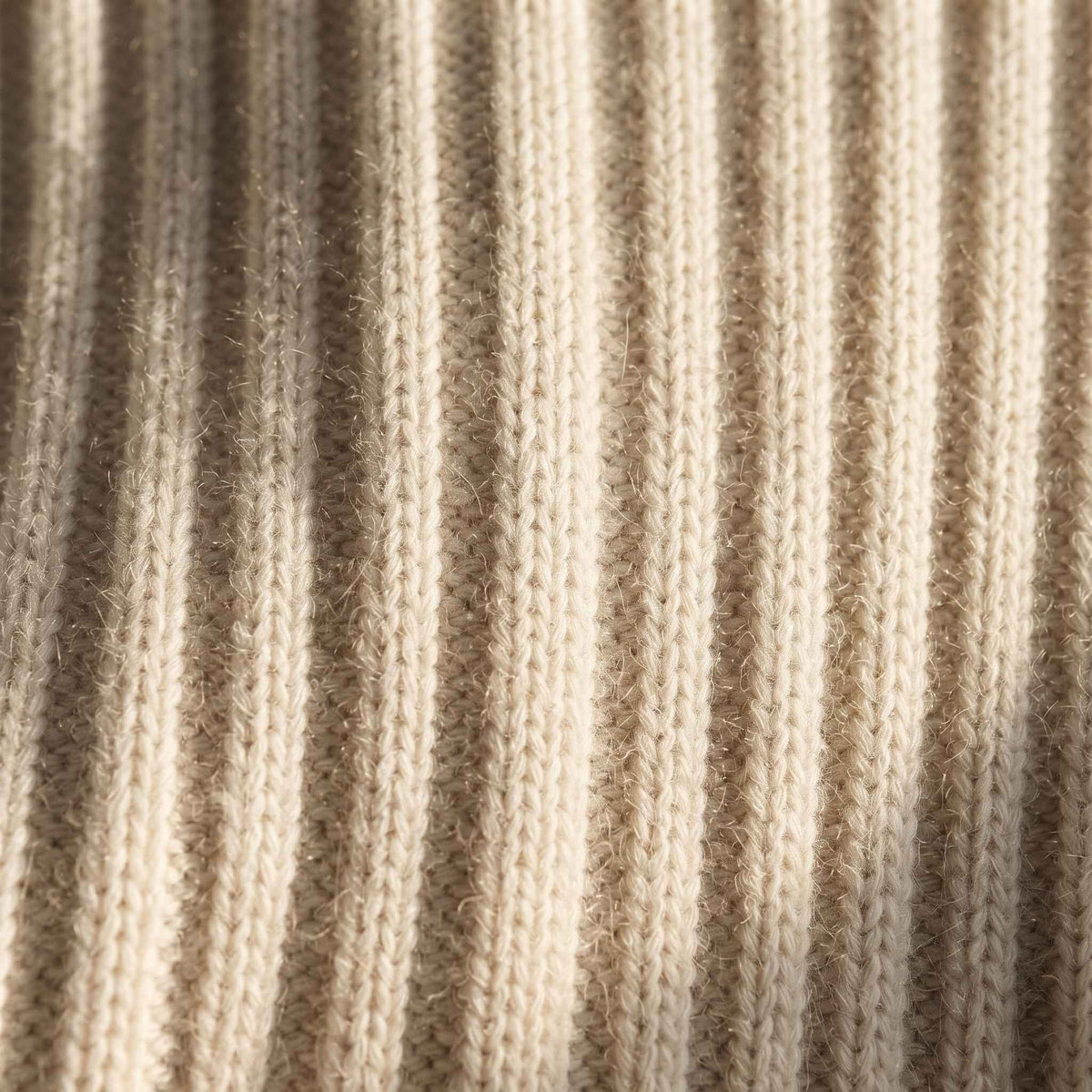 Women's heavyweight ribbed cashmere crewneck sweater in Off White — view 6