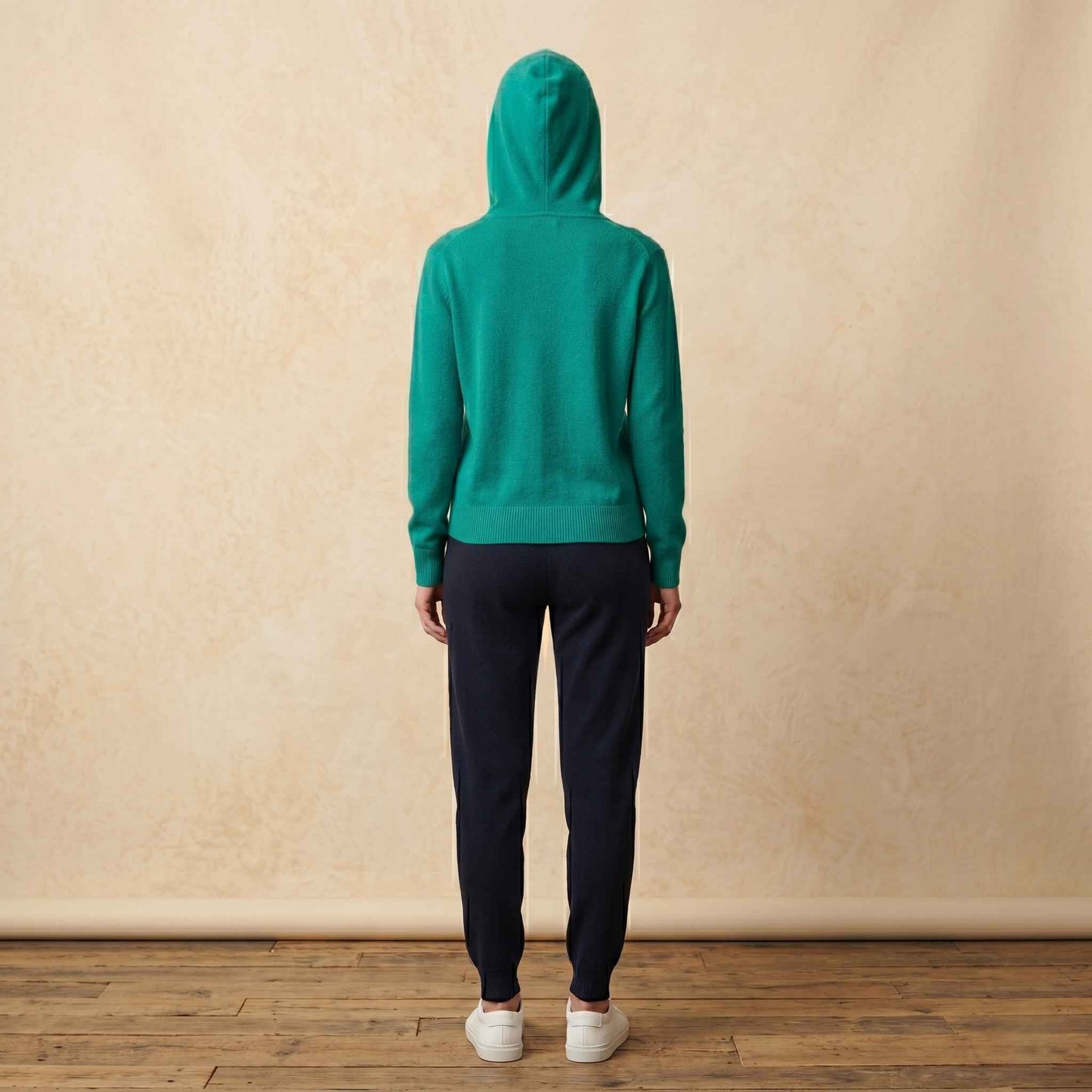 100% Cashmere Women's Pullover Hoodie — 2-Ply 16-Micron Himalayan Cashmere
