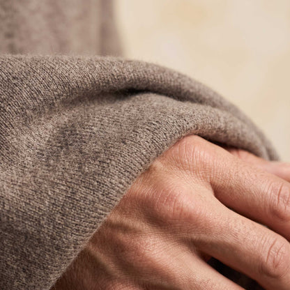 Men's undyed cashmere quarter-zip sweater, Executive in Toast Melange - view 6