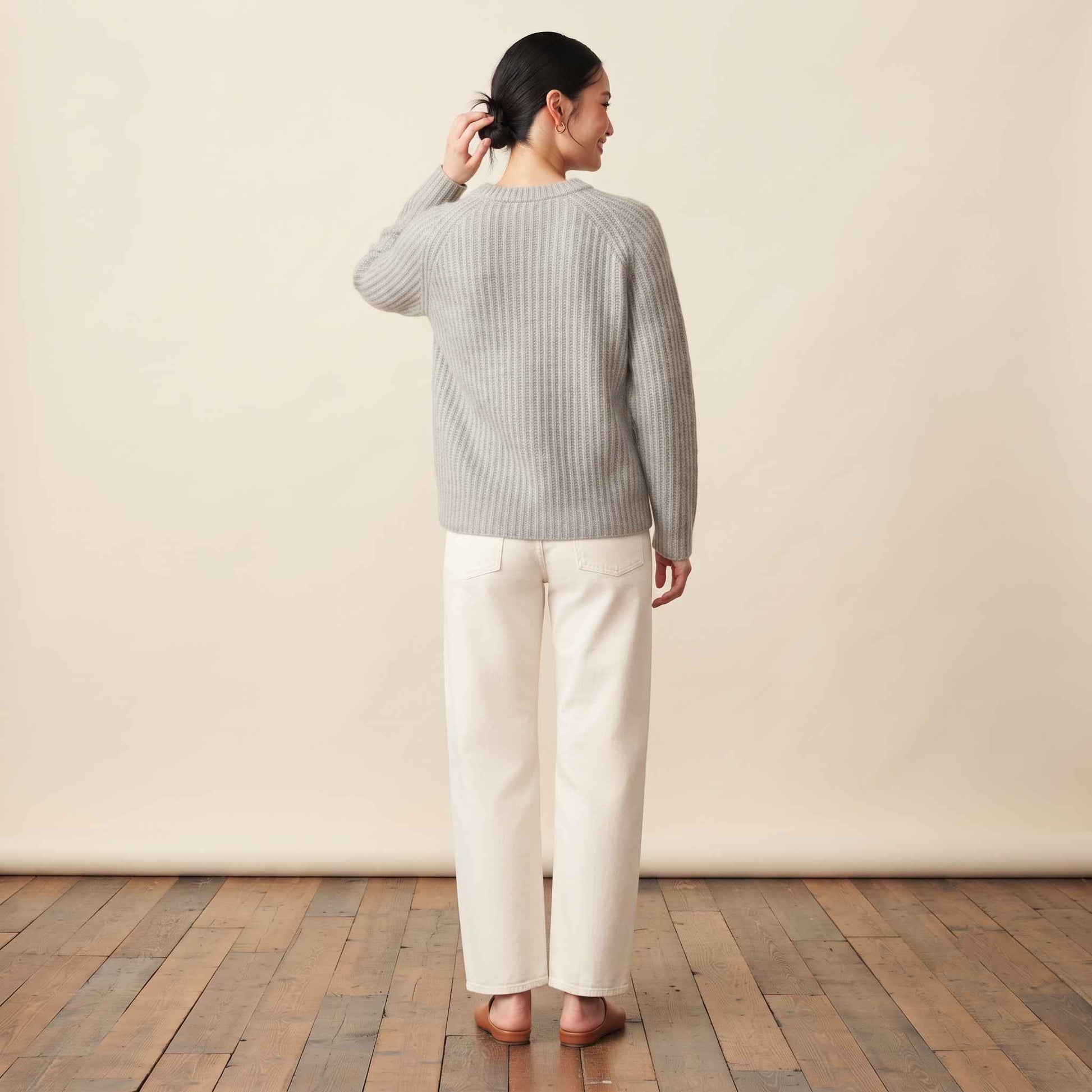 Women's Cashmere Sweater - Ella Ribbed in Light Grey Melange - view 3