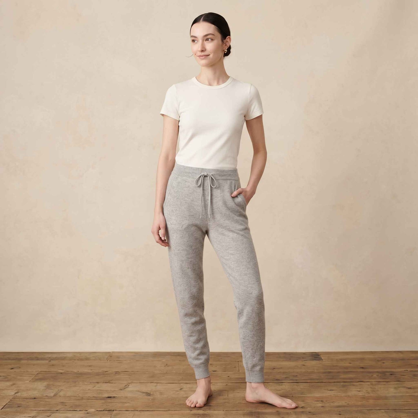 The Zenith Natural Jogger Undyed Himalayan Cashmere For Women