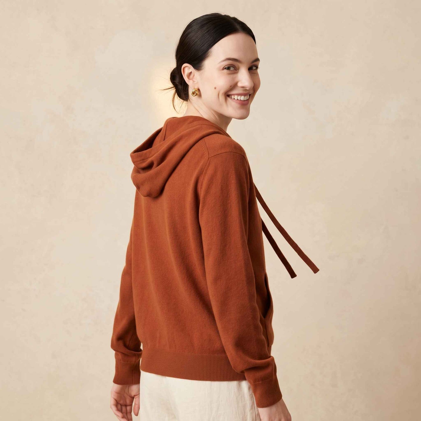100% Cashmere Women's Pullover Hoodie — 2-Ply 16-Micron Himalayan Cashmere