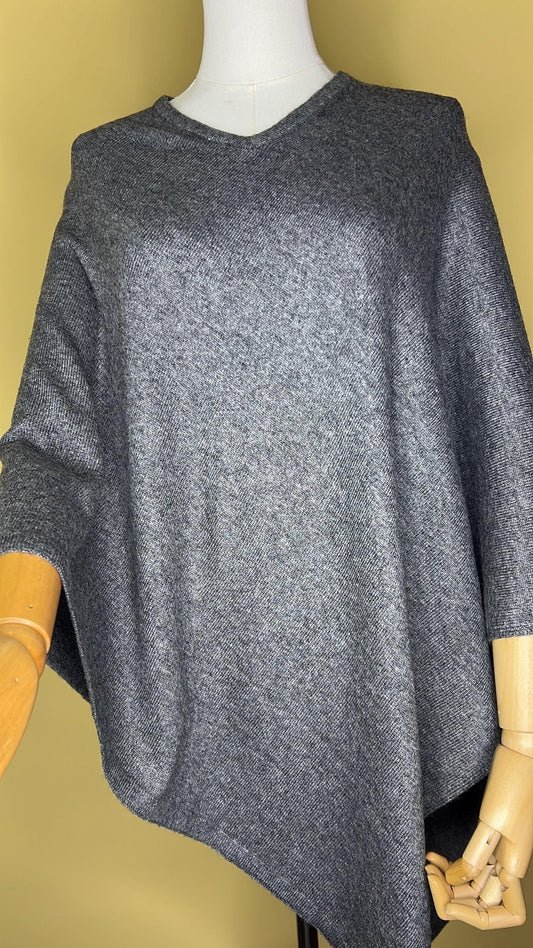 100% Pure Himalayan Cashmere Pashmina Poncho - Upper Mustang Collection Natural Grey