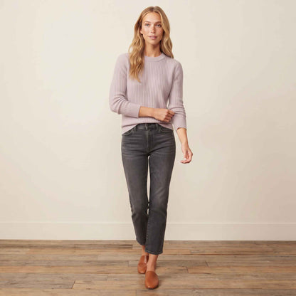 Women's heavyweight ribbed cashmere crewneck sweater in Lilac — view 7