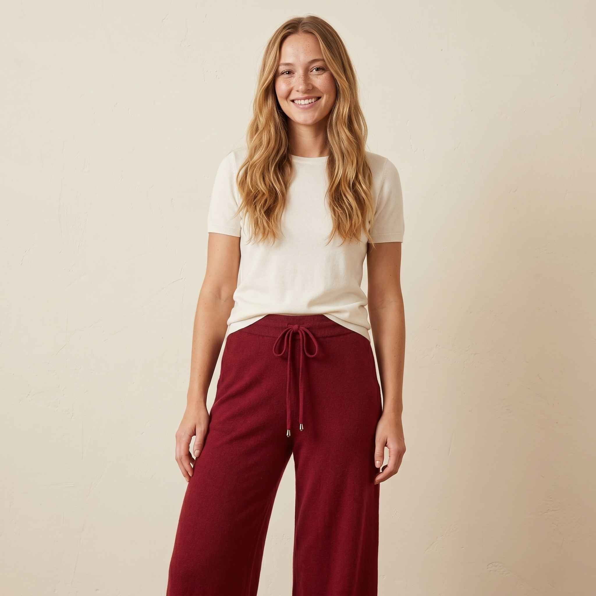 The Zenith Pure Himalayan Cashmere Sweatpant For Women - Red