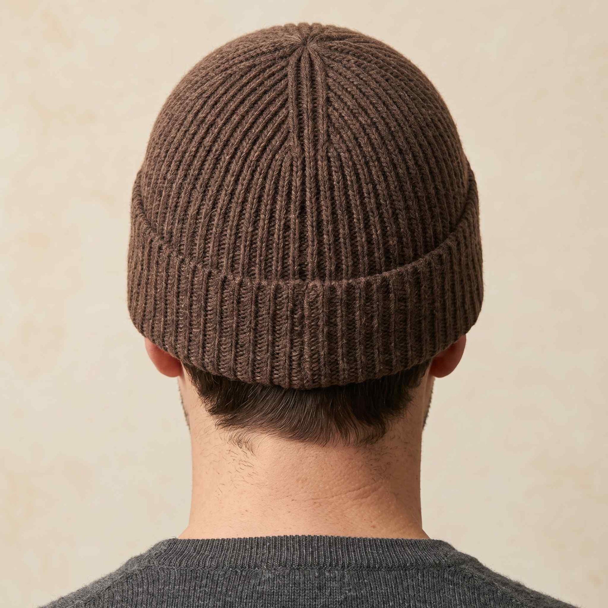 Men's hand-knit ribbed cashmere beanie, Noma in Brown - view 6