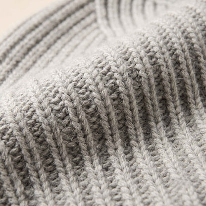 Men's undyed cashmere beanie, natural melange in Light Grey Melange - view 7