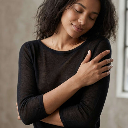 Pure Cashmere Gossamer Boatneck Top With 3/4 Sleeve For Women - Black 1