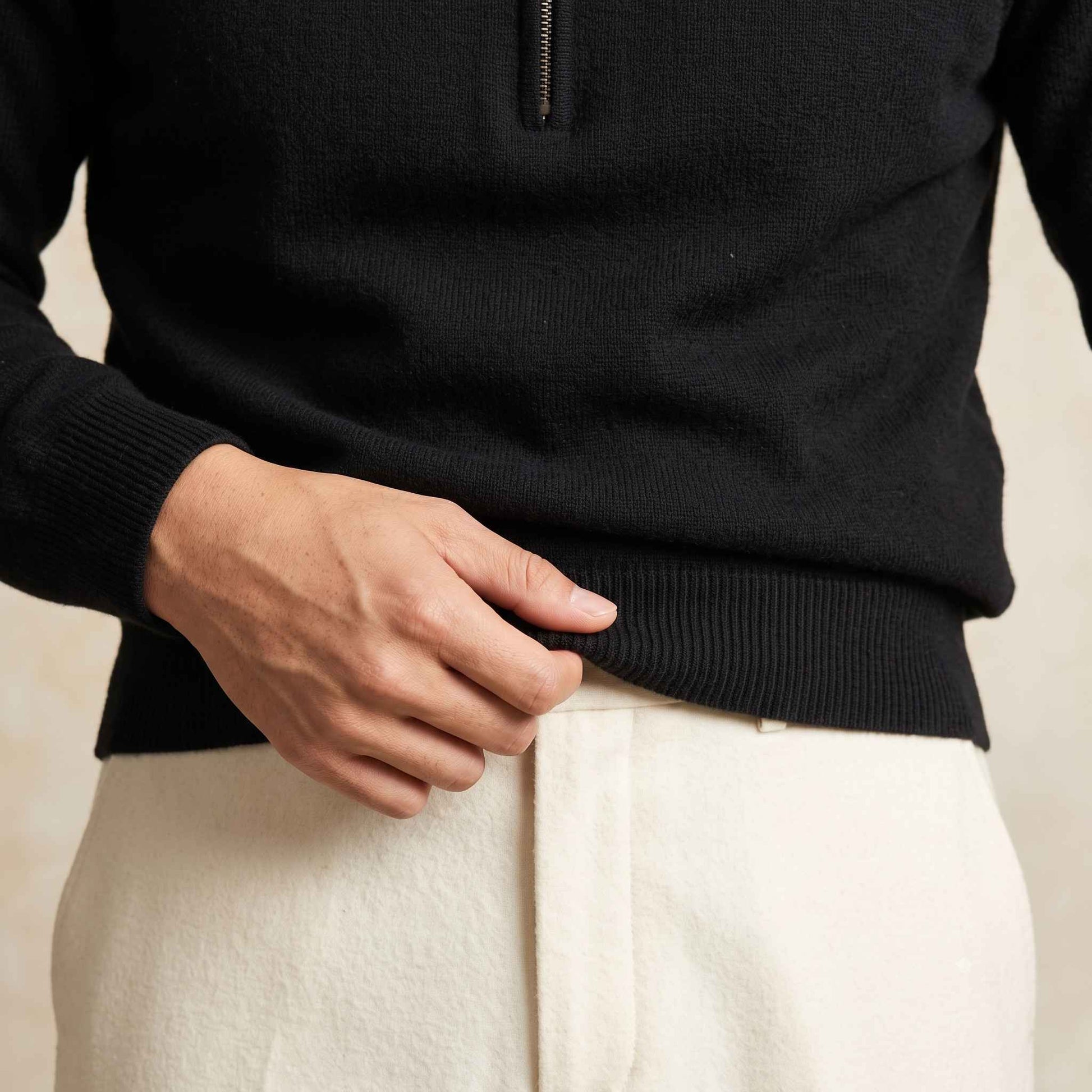Men's cashmere half-zip sweater, Embrace in Deep Onyx - view 6