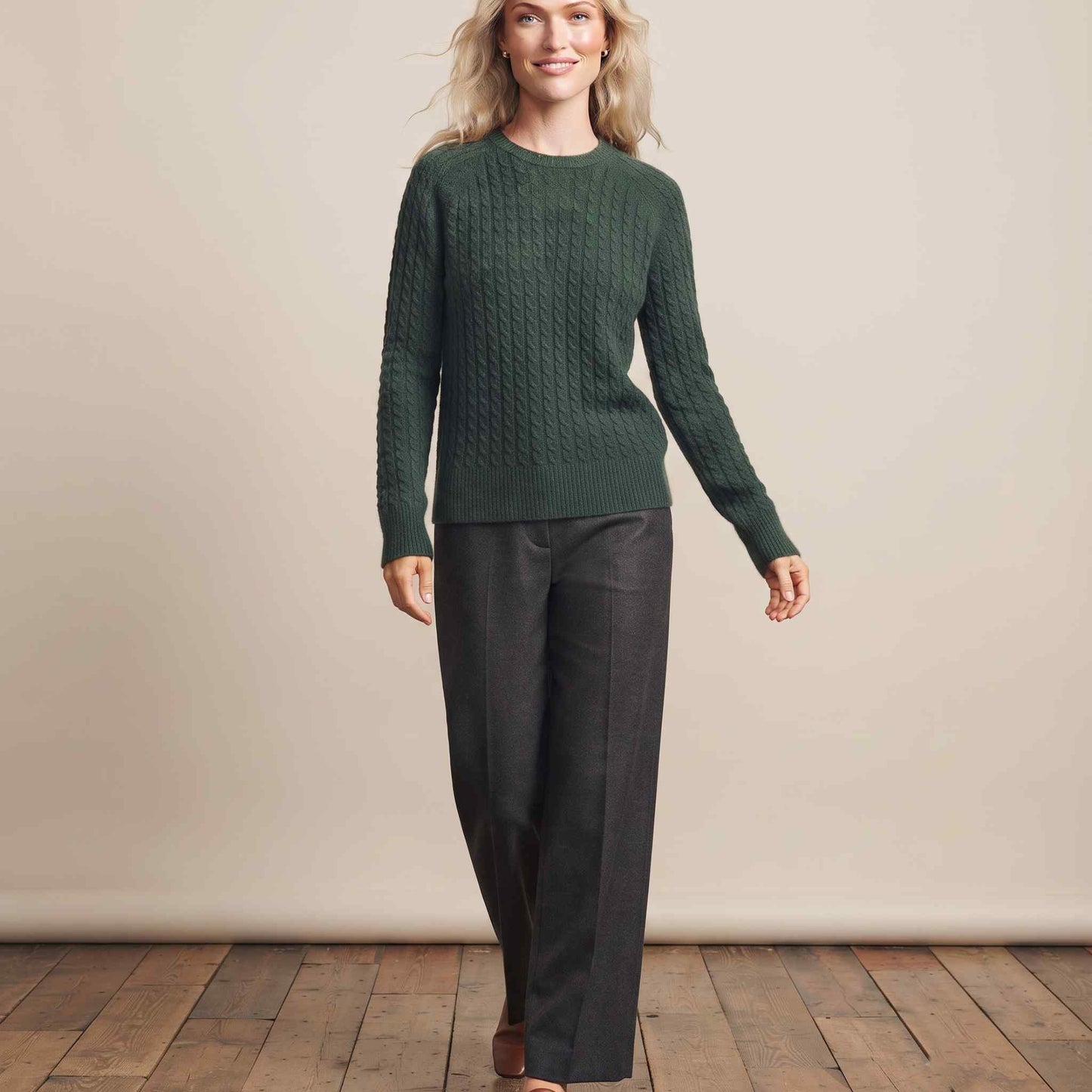 Women's cable-knit cashmere crewneck sweater, Grace in Pine - view 4