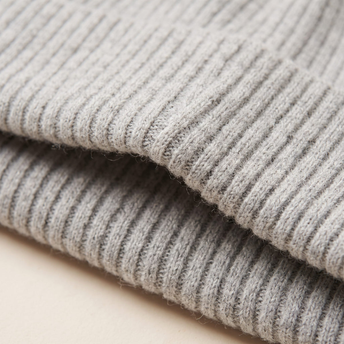 WRLM Women's Undyed Cashmere Beanie - Haven Ribbed Light Grey Melange 2
