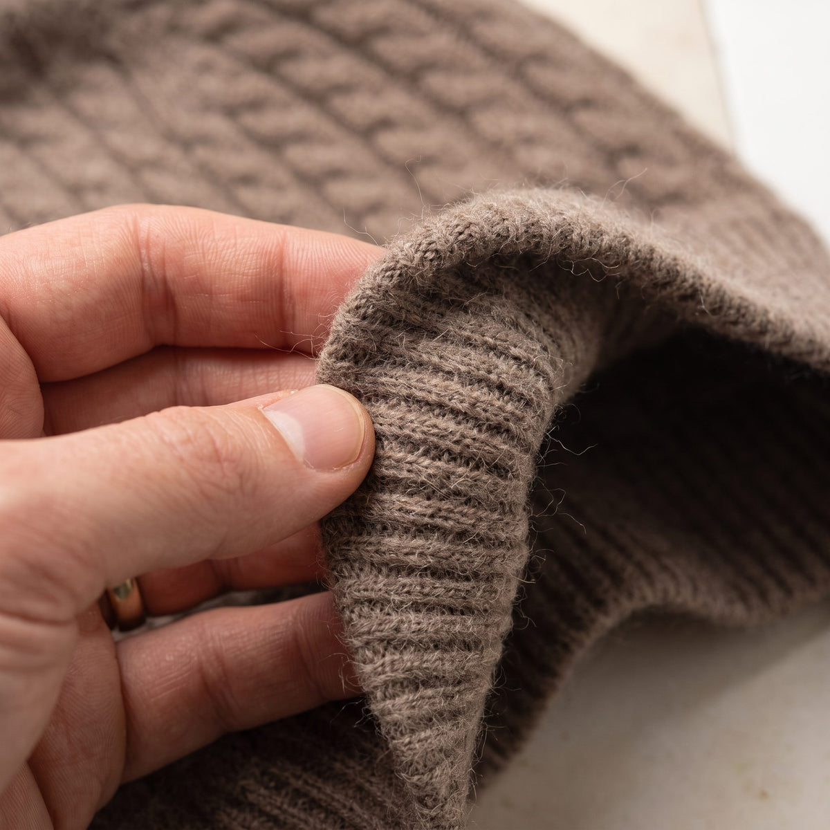 HCBR Men's Cashmere Beanie - Heritage Cable Knit Brown 3