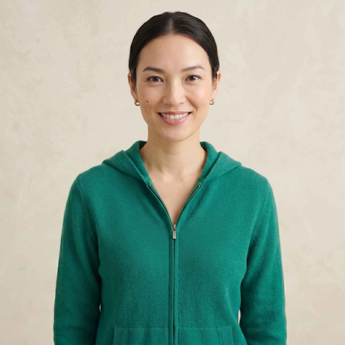 100% Cashmere Women's Zip Hoodie — 12-Gauge 2-Ply 16-Micron Himalayan Cashmere