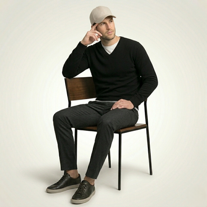 Black V-Neck Himalayan Cashmere Sweater