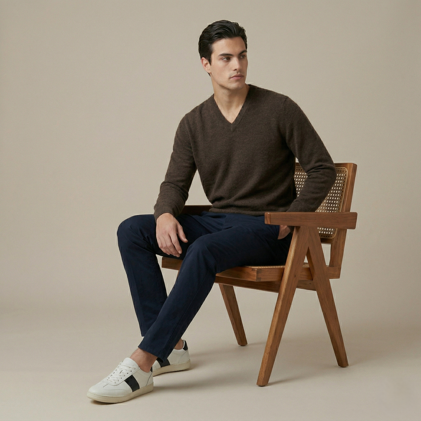 Brown Original V-Neck Himalayan Cashmere Sweater