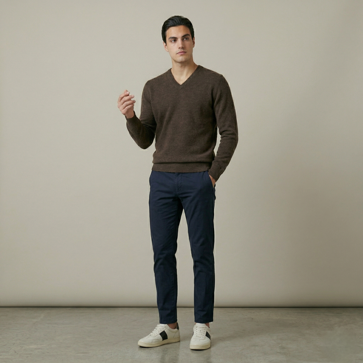 Brown V-Neck Himalayan Cashmere full sleeve Sweater for Men