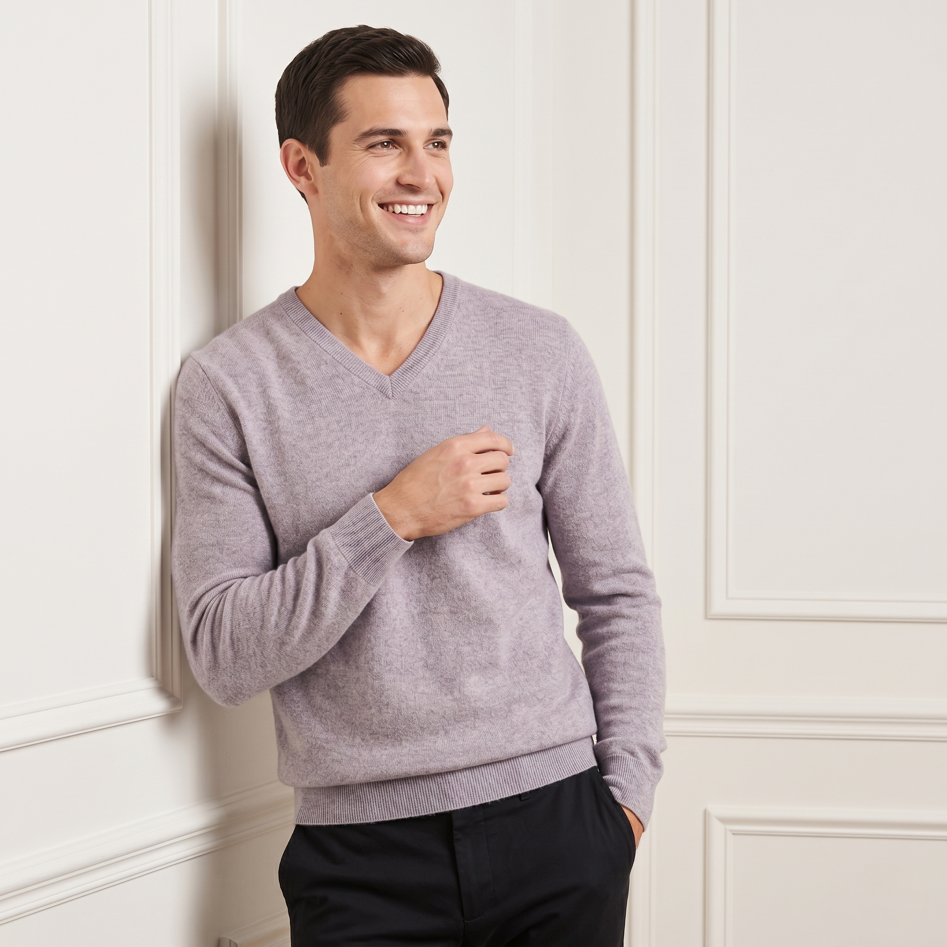Exclusive Fog Original V-Neck Himalayan Cashmere Sweater
