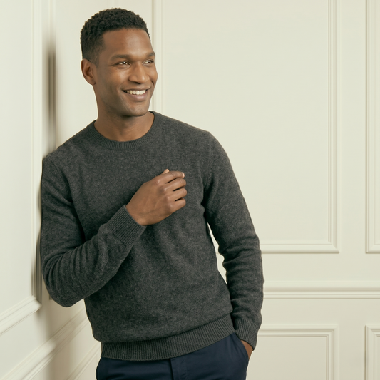 Executive Crewneck Undyed Himalayan Cashmere Sweater