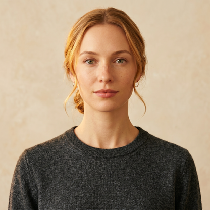 Crewneck Undyed Cashmere Sweater For Women