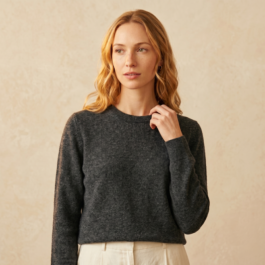 Crewneck Undyed Cashmere Sweater For Women - Aurora Black
