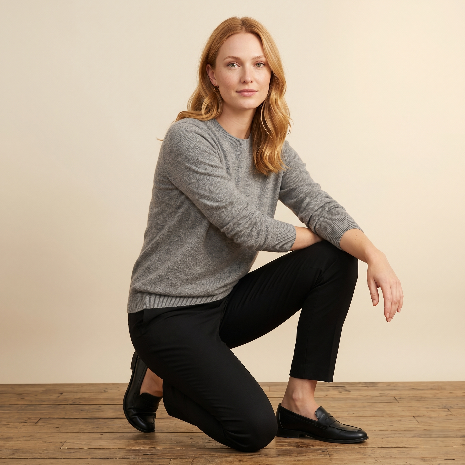 Crewneck Undyed Cashmere Sweater For Women