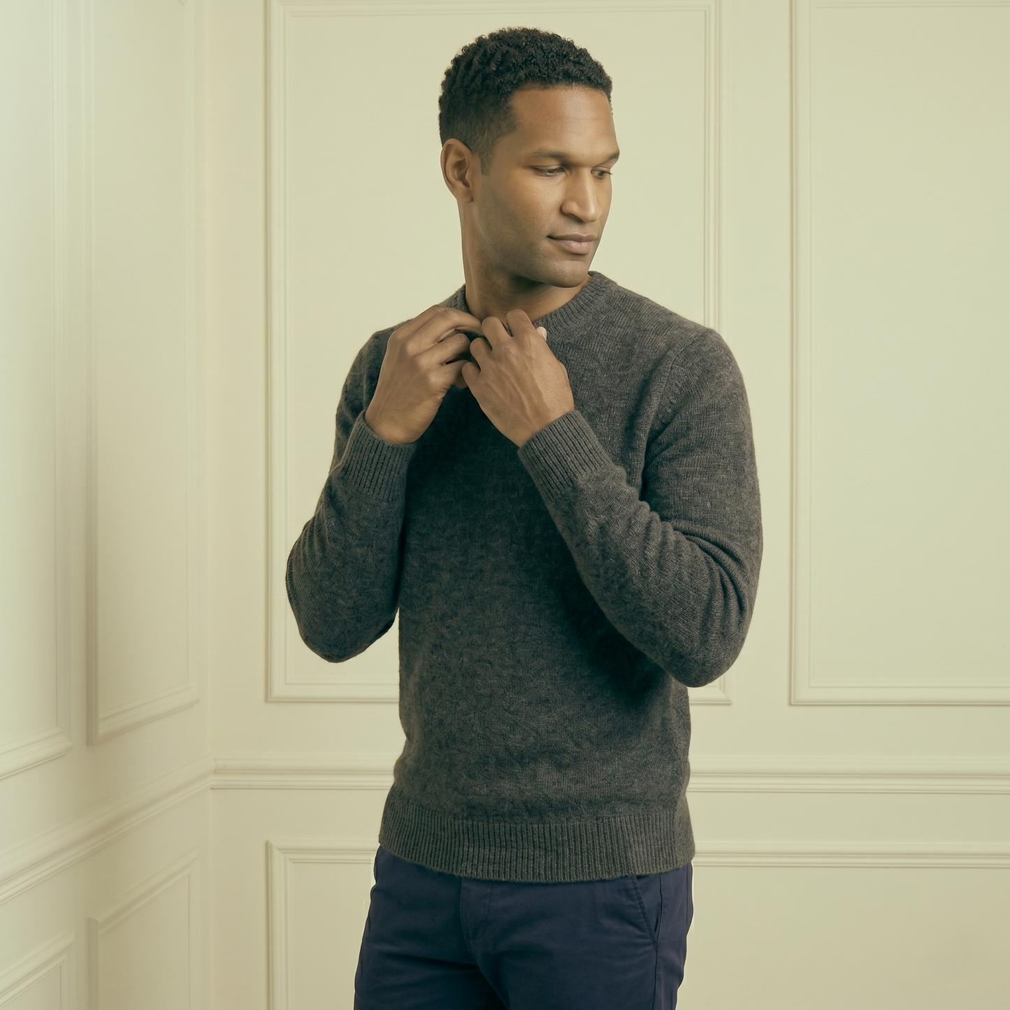 Executive Crewneck Undyed Himalayan Cashmere Sweater