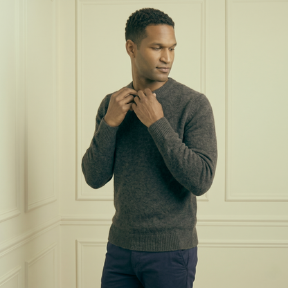 Executive Crewneck Undyed Himalayan Cashmere Sweater