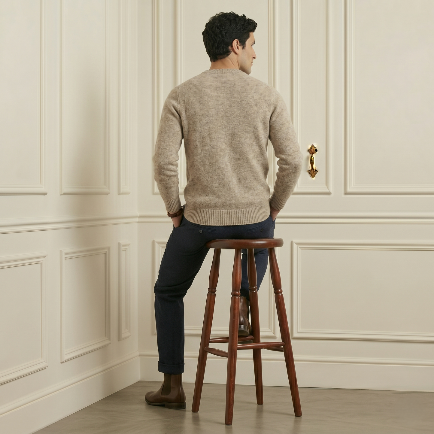 Executive Crewneck Undyed Himalayan Cashmere Sweater