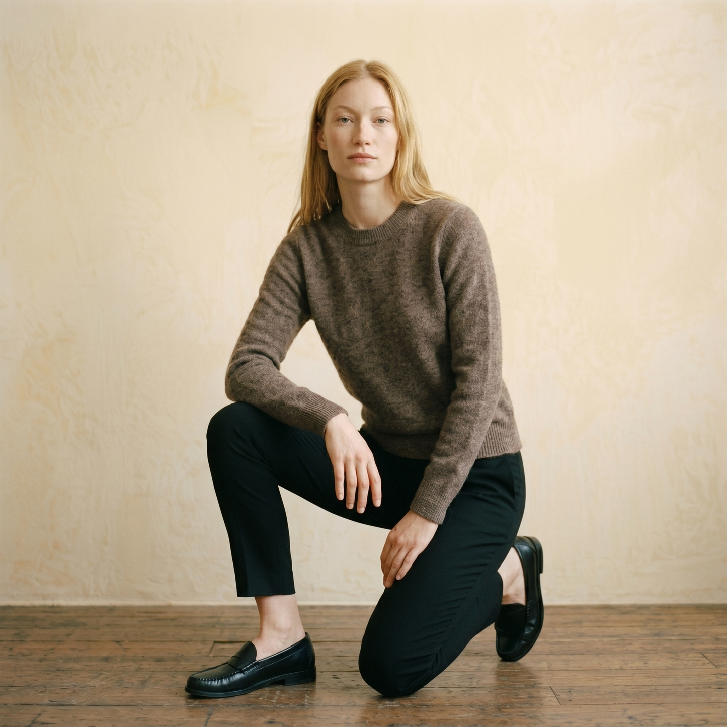 Crewneck Undyed Cashmere Sweater For Women