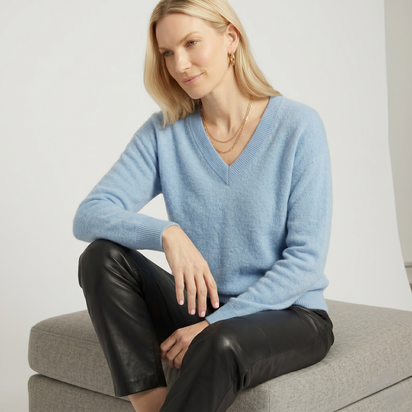 V-Neck Himalayan Cashmere Sweater For Women