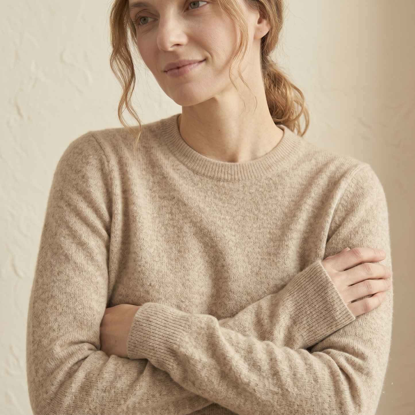 Crewneck Undyed Cashmere Sweater For Women