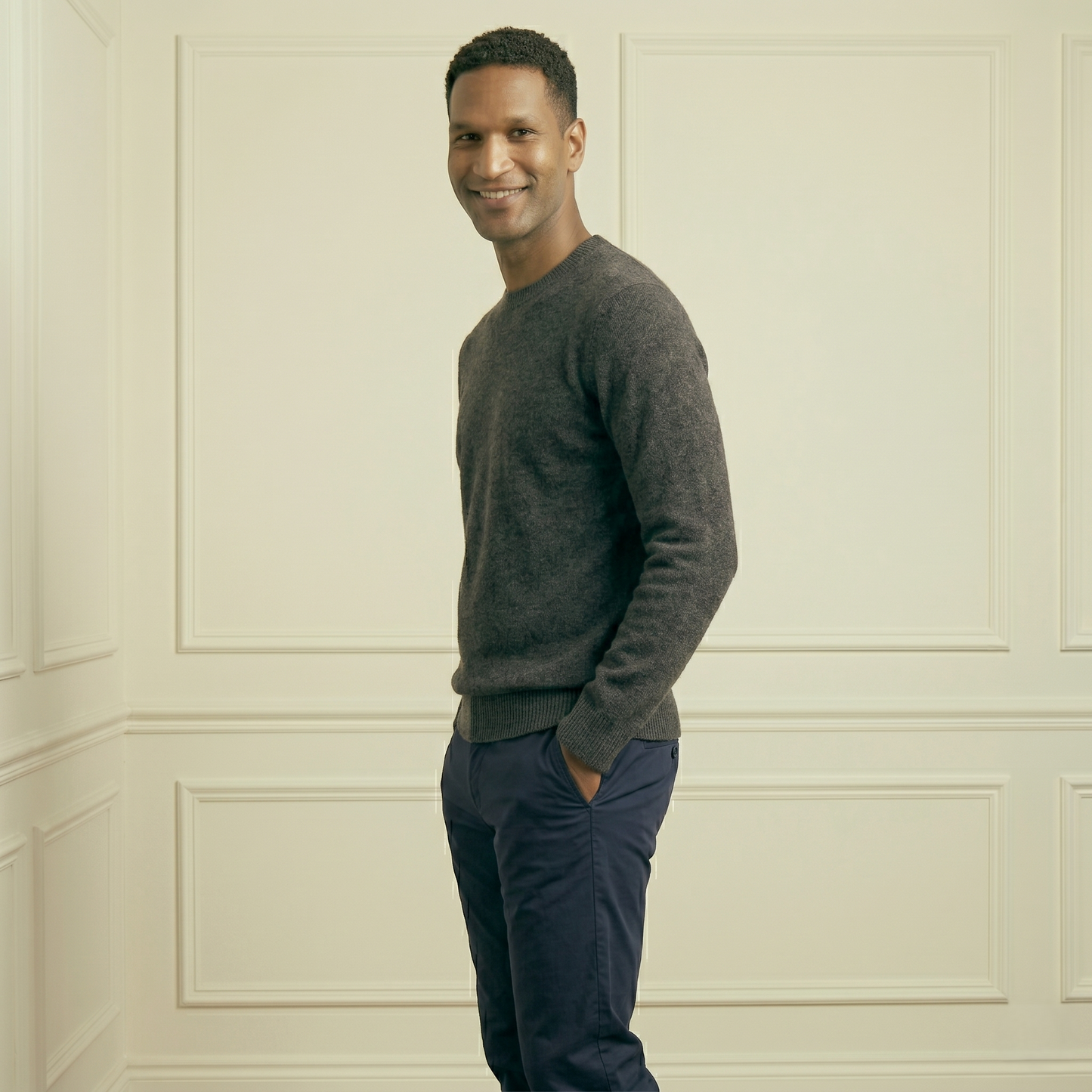 Executive Crewneck Undyed Himalayan Cashmere Sweater