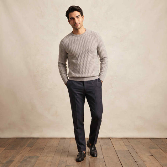 Men's undyed cashmere cable-knit Atlas sweater in Light Grey Melange — view 1